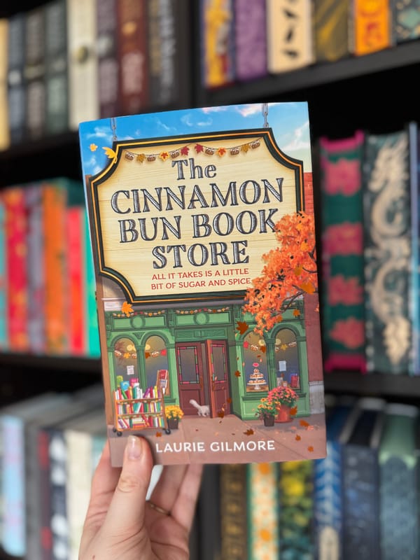 The Cinnamon Bun Book Store 🍂📚
